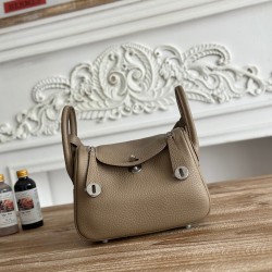 Hermes Bags Top Quality lindy琳迪
19cm $240