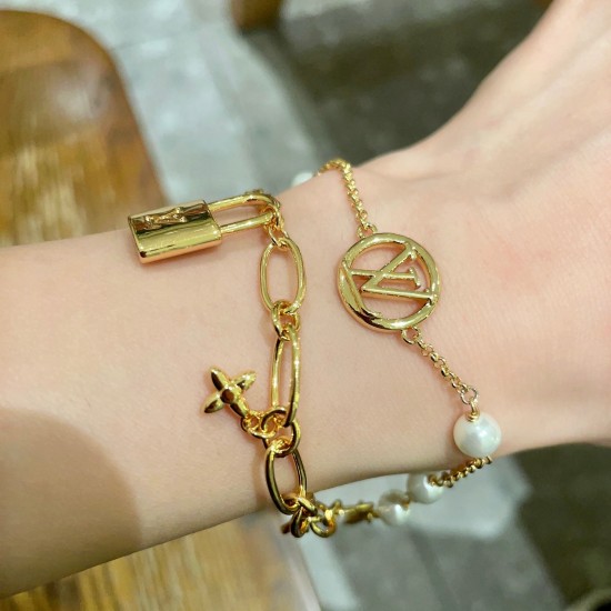 LV Jewelry Bracelet
