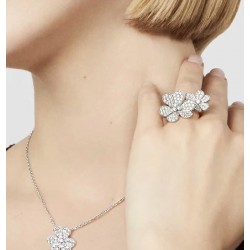 Van Cleef Jewelry Ring