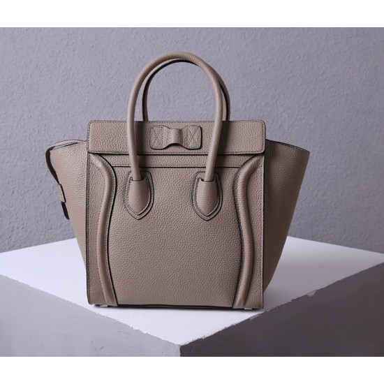Celine Bags Top Quality 
Small size 20 * 20 * 8cm
Medium size 26 * 26 * 13cm
Large size 30 * 30 * 15cm