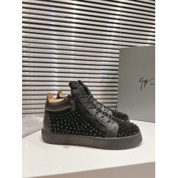 CL Shoes Casual shoes

 Top Quality