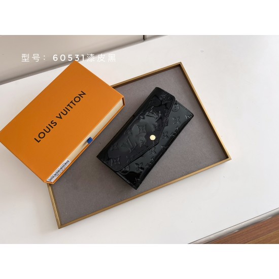 LV Bags High Quality Flip Wallet
