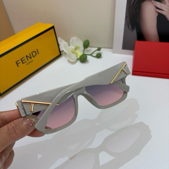 Fendi Glasses