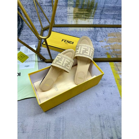 Fendi Shoes Top Quality
35-42