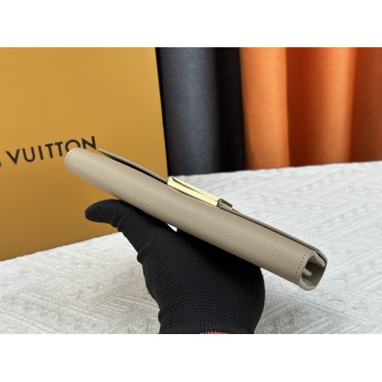 LV Bags High Quality Flip Wallet
