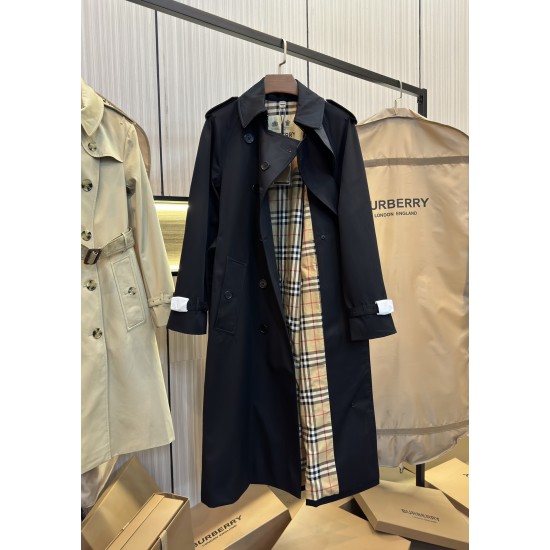 Burberry coat
uk4，6，8，10，12