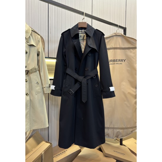 Burberry coat
uk4，6，8，10，12