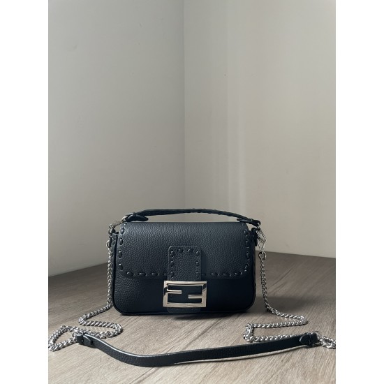Fendi Bags baguette Top Quality