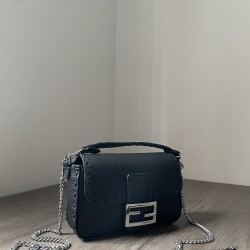 Fendi Bags baguette Top Quality