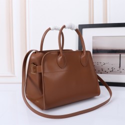 The Row Bags Top Quality
Small:26.20.18
Big:38.26.23