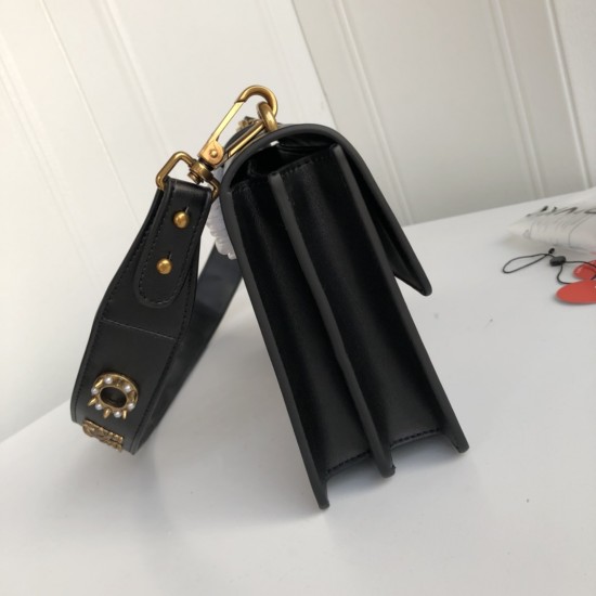 Pinko Bags Top Quality
27*17*8cm