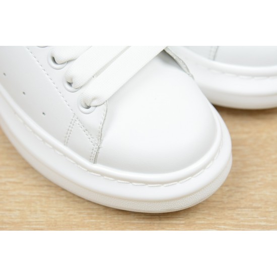 McQueen Shoes High Quality
women 35-40 

men 39-44