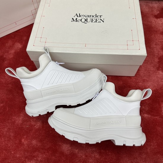 McQueen Shoes
 Top Quality
