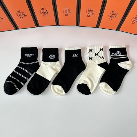 Hermes Socks