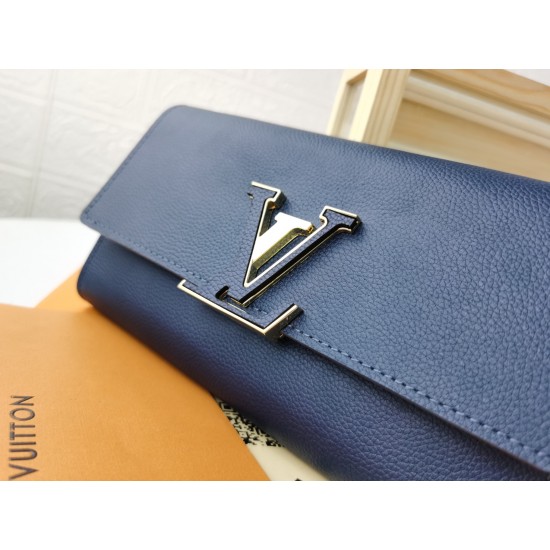 LV Bags High Quality Flip Wallet
