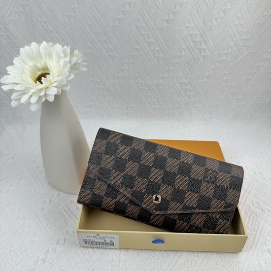 LV Bags High Quality Flip Wallet
