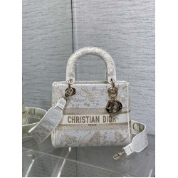 Dior Bags Top Quality
Five Grid