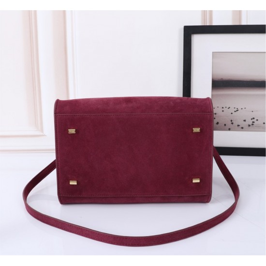 The Row Bags Top Quality
Small:26.20.18
Big:38.26.23