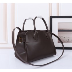 The Row Bags Top Quality
Small:26.20.18
Big:38.26.23