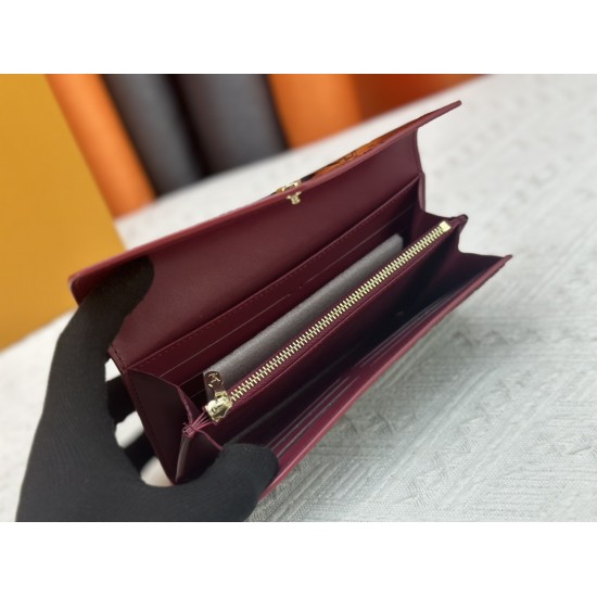 LV Bags High Quality Flip Wallet
