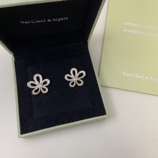 Van Cleef Jewelry High Quality
