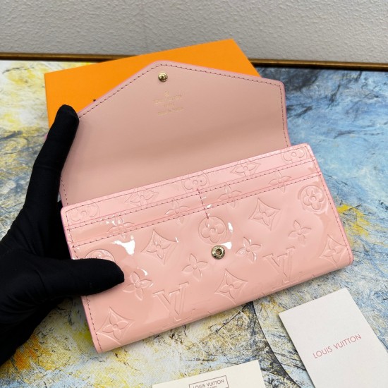 LV Bags High Quality Flip Wallet
