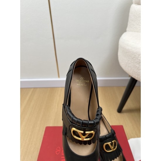 Valentino Shoes Top Quality