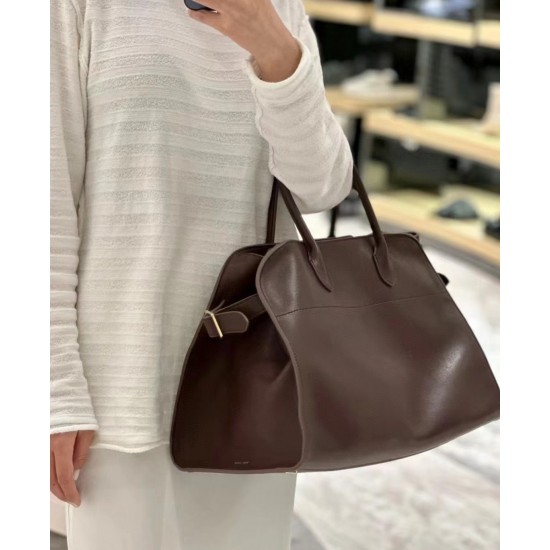 The Row Bags Top Quality
Small:26.20.18
Big:38.26.23