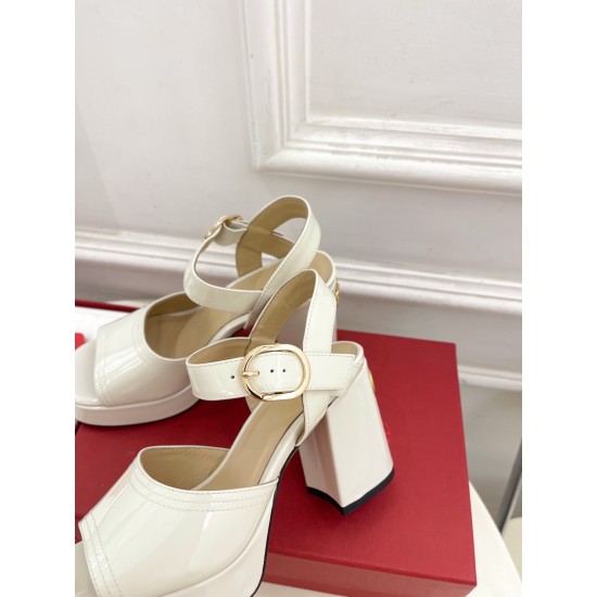 Valentino Shoes Top Quality