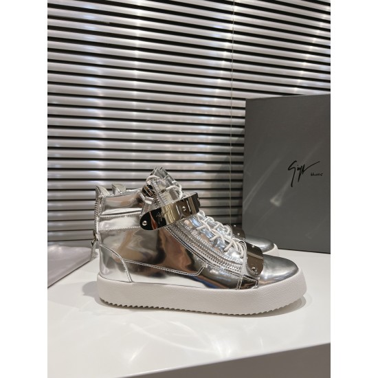 CL Shoes Casual shoes

 Top Quality