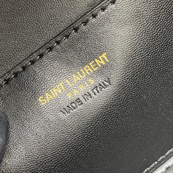 YSL Bags Top Quality
18×11×6.5 cm