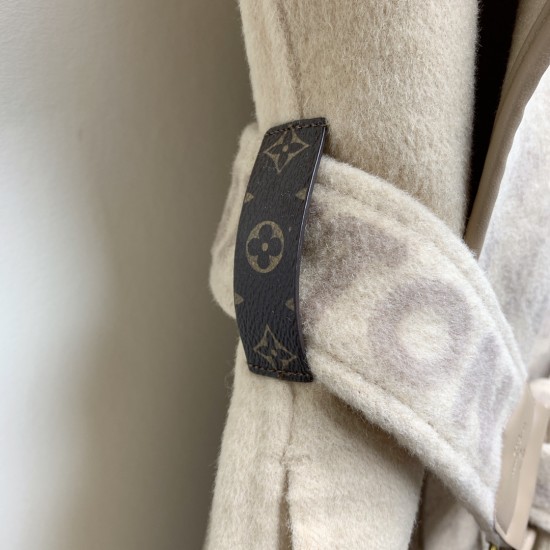 LV Coat