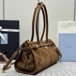 Prada Bags Top Quality
32x15.5x12cm