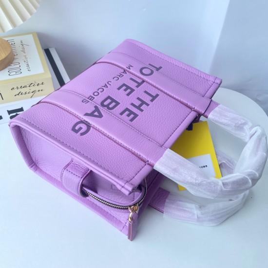 MJ Tote Full leather size: 41 * 34 * 15cm $140 Full leather medium size: 33 * 28 * 13cm $120 Full leather small size: 26 × 20 × 13cm $100 Fabric Large Size: 41 * 34 * 15cm $100 Medium size of fabric: 33 * 28 * 13cm $90 Fabric small size: 26 × 20 × 13cm $8