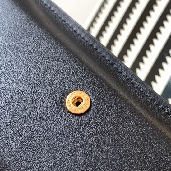 YSL Bags Top Quality
18x11x2cm