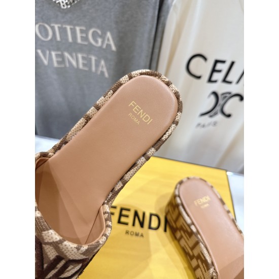 Fendi Shoes Top Quality