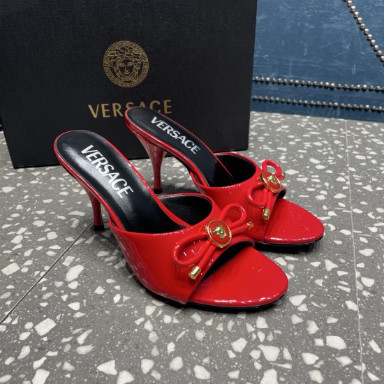 Versace Shoes Fashion shoes
 Top Quality