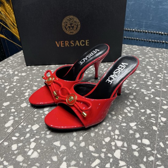 Versace Shoes Fashion shoes
 Top Quality