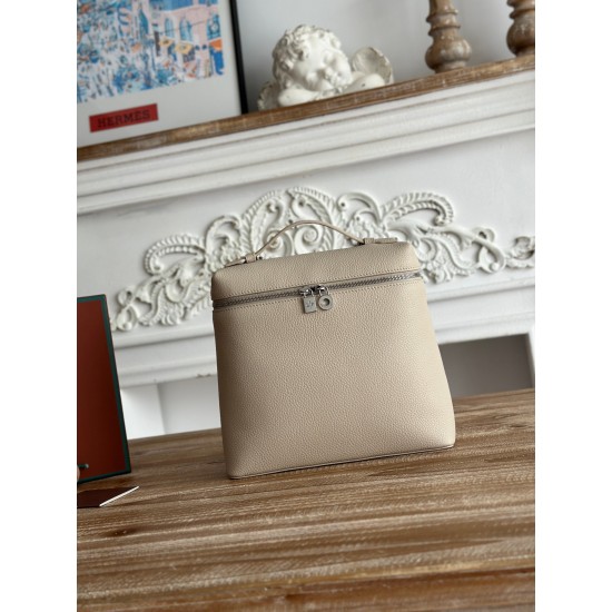 LP Bags Top Quality Size: 23 × 8 × 22cm